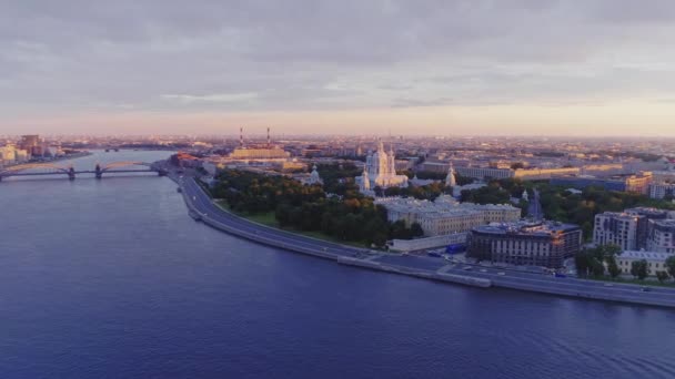 Luchtfoto Sint-Petersburg Zonsondergang 1 — Stockvideo