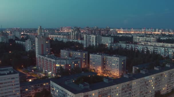 Draufsicht auf eine weiße Nacht in St. Petersburg Russland 9 — Stockvideo