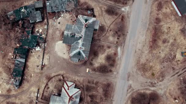 俯瞰圣彼得堡郊区村舍的飞行 — 图库视频影像