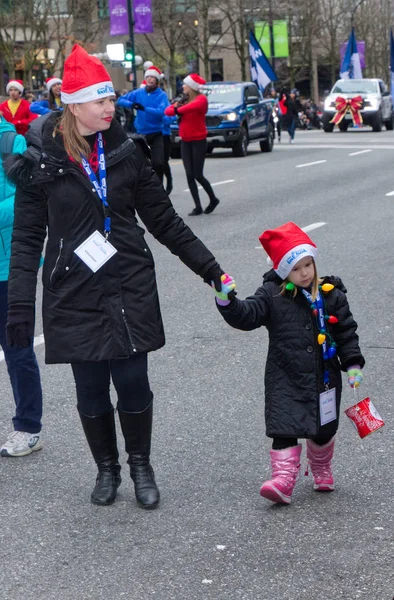 Vancouver Canada December 2019 Little Girl Her Mom Collecting Donations — Stock Photo, Image