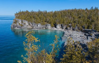 Ontario, Kanada 'daki Bruce Peninsula Ulusal Parkı' ndaki Gürcistan Körfezi Sahili.