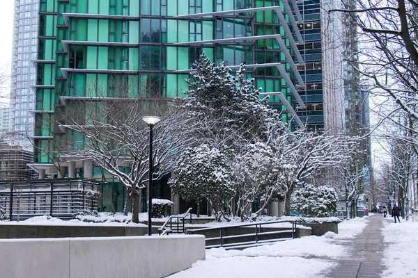 Vancouver Kanada Tammikuuta 2020 Näkymä Länsi Georgian Kadulle Lumen Peitossa — kuvapankkivalokuva