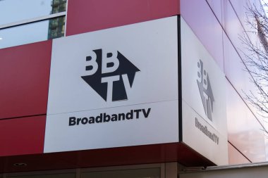 Vancouver, Kanada - 29 Şubat 2020: Dünyanın en büyük ikinci video mülkü olan BroadbandTV ofisi
