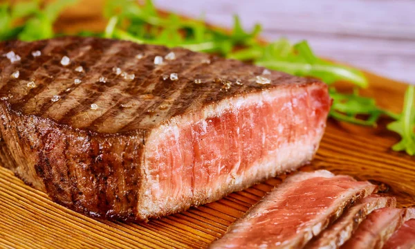 Grilled Sliced Rare Angus Beef Steak Sea Salt Wooden Board — Stock Photo, Image