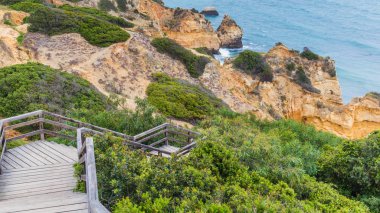 Camilo, Lagos, Algarve Portekiz yakınındaki do idyllic beach Praia