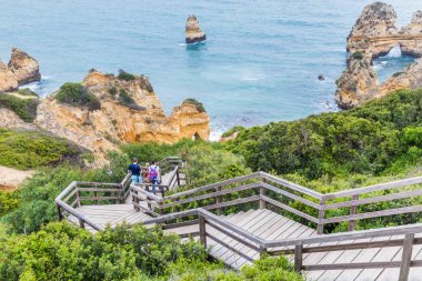 Camilo, Lagos, Algarve Portekiz yakınındaki do idyllic beach Praia