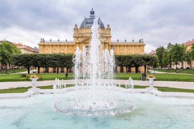 Sanat pavilion Kral Tomislav meydanında, Zagreb, Hırvatistan