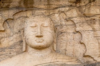 Polonnaruwa, Sri Lan Gal Viharaya tapınakta yüzüne Srene Buda