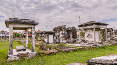 Eski Hollandalı mezarlığı