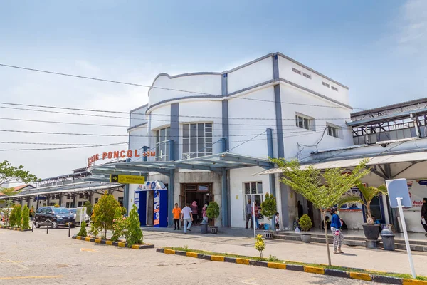 Station Poncol in Semarang, West Java, Indonesië. — Stockfoto