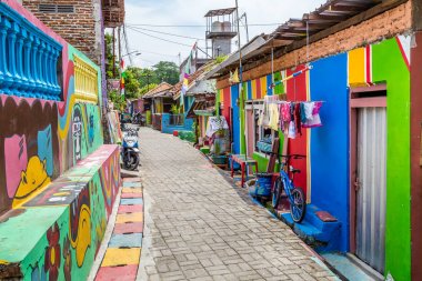 Kampung Pelangi Semarang Endonezya