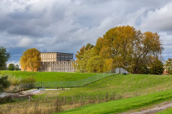 Abandoned Dutch powerstation — Stock Photo, Image