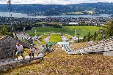 Kayakla atlayan Lillehammer, Norveç