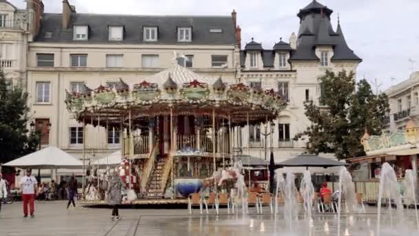 Carrousel in Orleans in Frankrijk — Stockvideo