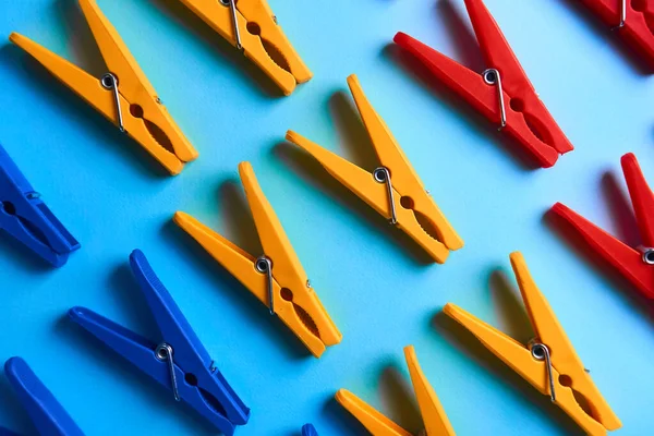 Multi Colored Clothespins Blue Background Lie Rows Bright Objects Perfectionism — Stok Foto