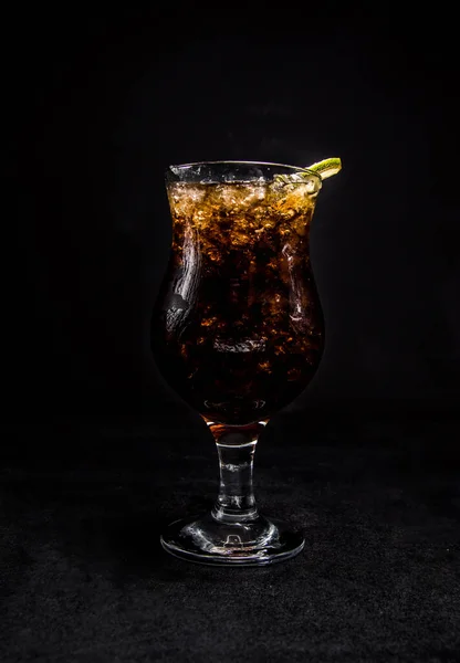 Whiskey Coke Cocktail Slice Lime Glass Drink Black Isolated Background — Stock Photo, Image
