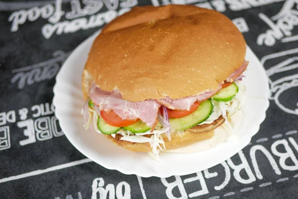 Hamburguesa Con Carne Restaurante — Foto de Stock