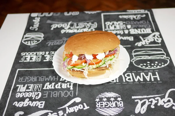 Hamburguesa Con Carne Restaurante —  Fotos de Stock