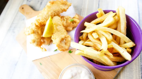 Vista Cerca Sabrosa Comida Rápida Mesa Del Restaurante — Foto de Stock