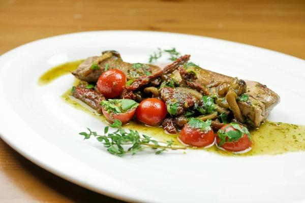 Nahsicht Auf Köstliches Hauptgericht Restaurant — Stockfoto