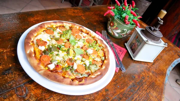 Le Cabillaud Cuit Avec Pois Verts Photographie Zoryanchik