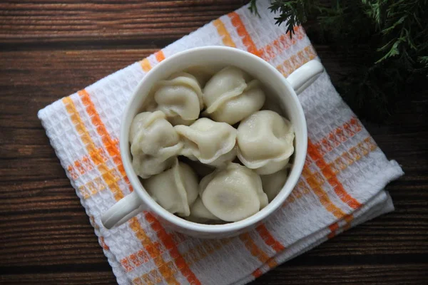 Russische Zelfgemaakte Knoedels Witte Bouillon — Stockfoto