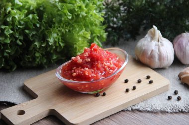 Rus acı soslu 