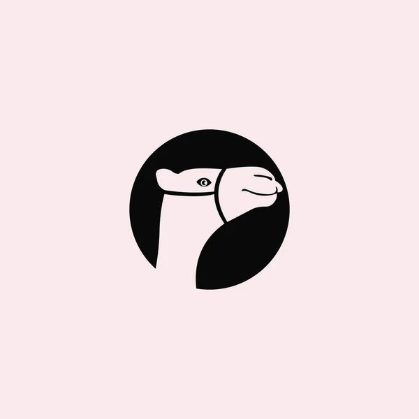 砂漠の動物ラクダのロゴデザインテンプレート — ストックベクタ