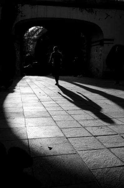 Silhouette Und Schatten Einer Person — Stockfoto