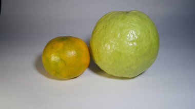 Turuncu ve guava 'yı kapat