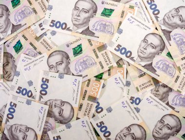Banknotlar, 500 Hryvnia 'nın yüzey değeri, arka plan için bir sürü Hryvnia. Ukrayna parası.