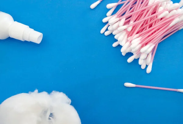 Ear Sticks Cotton Wool Blue Background Hygiene Products — Stock Photo, Image