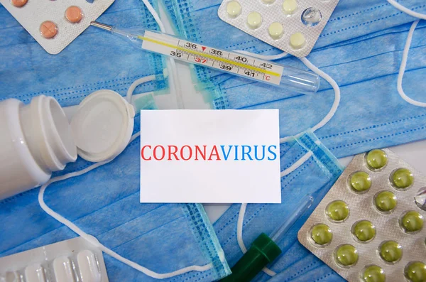 Neuartiges Coronavirus 2019 Ncov Die Inschrift Medizinische Schutzmaske Coronavirus Ausbruch — Stockfoto