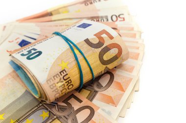 Elli euro toplandı. Beyaz arka plan. İş konsepti.