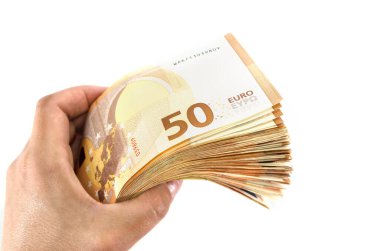 Beyaz arka planda izole edilmiş 50 euro. Yakın plan. Bir sürü euro banknotları..