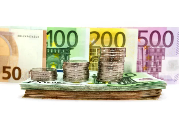 Steki Monet Banknotach Euro Białe Tło Dużo Pieniędzy — Zdjęcie stockowe
