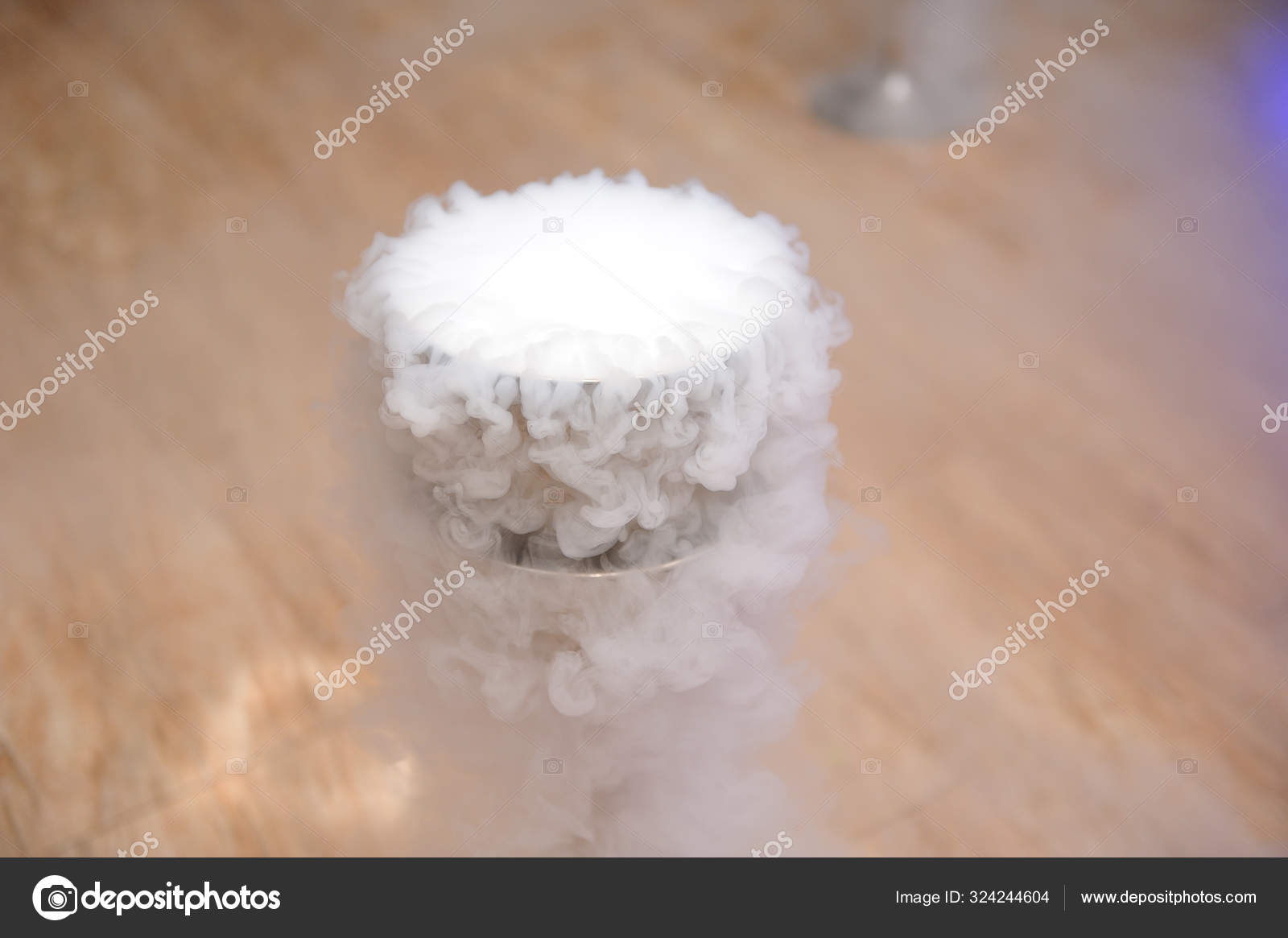 Dry ice, reaction, falls down — Stock Photo © iceberg_dp #324244604
