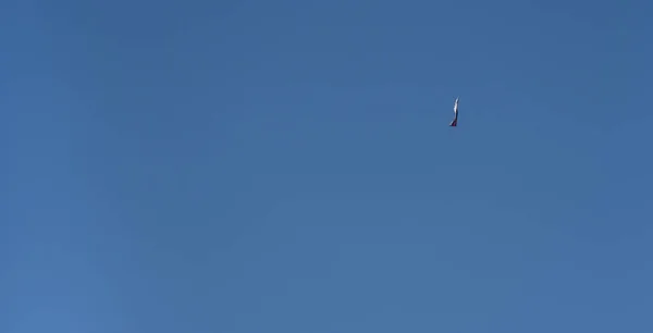 Avião Caça Russo Fundo Céu Azul Limpo — Fotografia de Stock