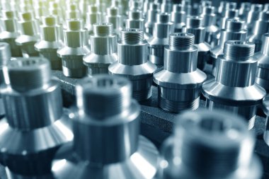 Fabrikadaki valf üretimi için bileşenler. Kapakçıkların iç kısımları hareket edebilir. Nesne grubu 