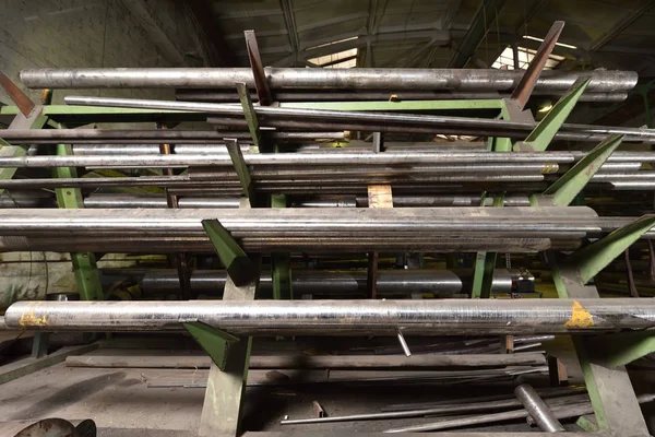 Stillage Con Hierro Redondo Para Corte Planta Para Producción Componentes — Foto de Stock