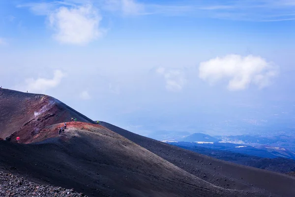 Góra Etna, aktywny wulkan na wschodnim wybrzeżu Sycylii, Włochy. — Zdjęcie stockowe