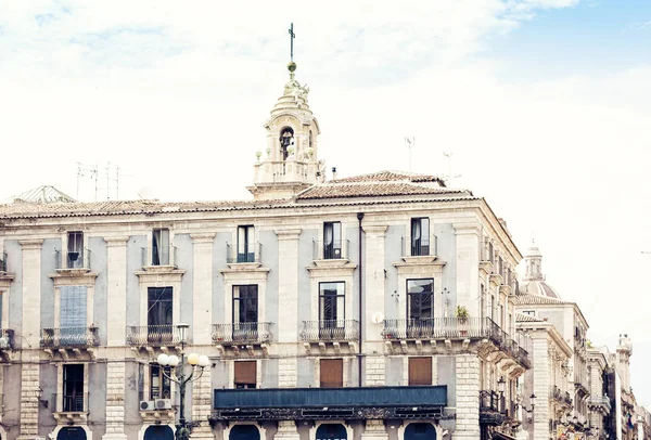 Prachtig stadsgezicht van Italië, historische straat van Catania, Sicilië — Stockfoto