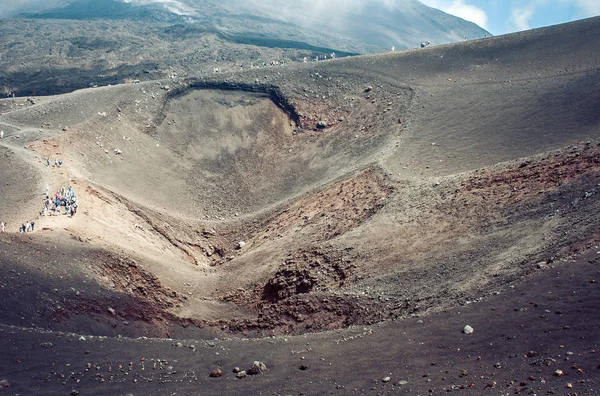 Góra Etna, aktywny wulkan na wschodnim wybrzeżu Sycylii, Włochy. — Zdjęcie stockowe