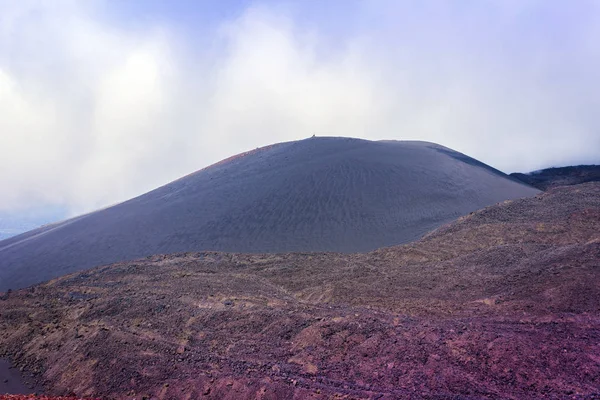 Monte Etna, vulcão ativo na costa leste da Sicília, Itália . — Fotografia de Stock