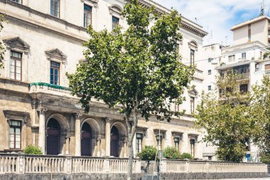 Sicilya 'nın geleneksel mimarisi İtalya' da, tarihi sokak