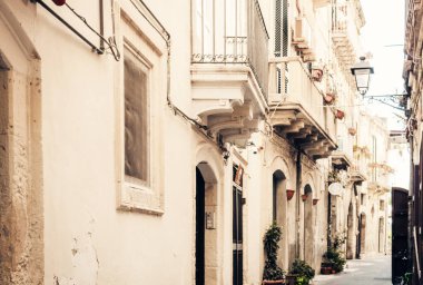 Sicilya manzarası, Ortygia 'daki eski binaların manzarası.