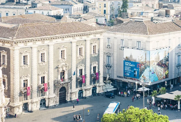 Catania, Sicilië, augustus 08, 2018: luchtfoto stadsgezicht, piazza de — Stockfoto