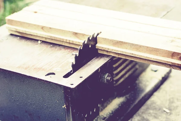 Carpentry machine electronic table saw, sharp cut metal steel si