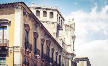 Sicilya 'nın geleneksel mimarisi İtalya' da, tipik C caddesi