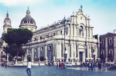 Catania, Sicilya, İtalya 15 Ağustos 2018: Histor 'daki insanlar